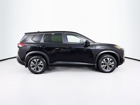 Used 2023 Nissan Rogue SV AWD/4WD image 8