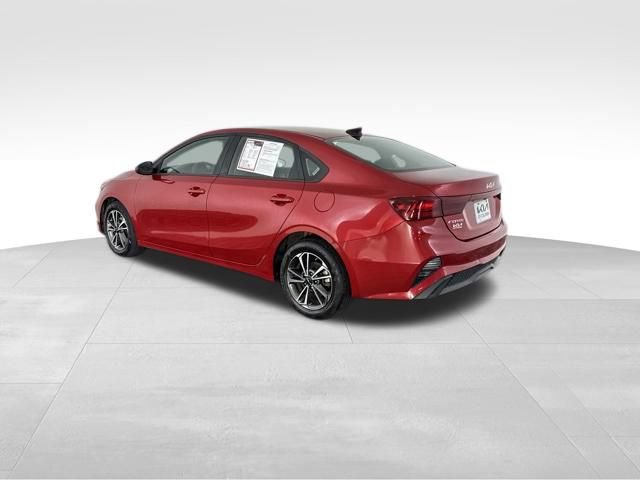 Certified 2023 Kia Forte LXS FWD image 9