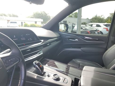 Used 2023 Cadillac Escalade Sport w/ LPO, ONYX Package AWD/4WD image 22