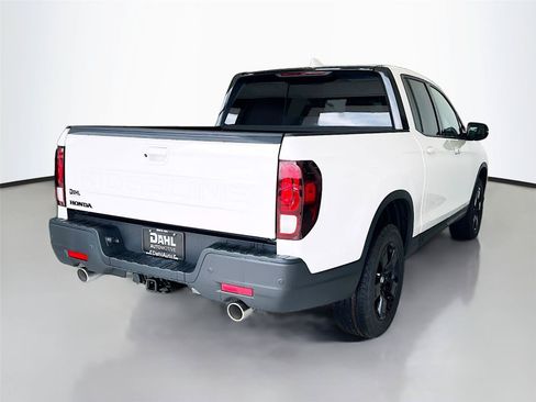 New 2026 Honda Ridgeline Black Edition image 13