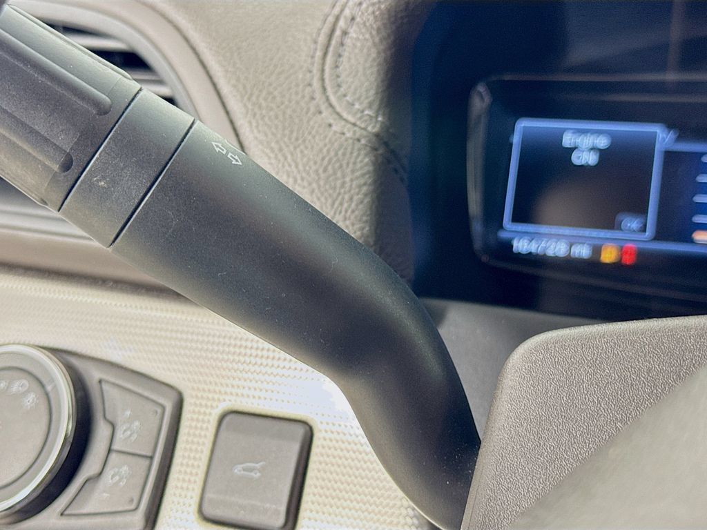 Used 2015 Lincoln MKX FWD w/ Equipment Group 102A image 13