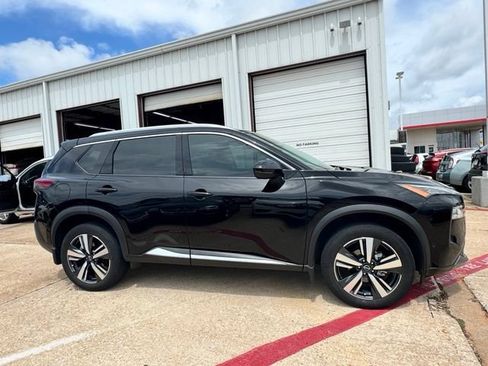 Used 2023 Nissan Rogue SL w/ SL Premium Package AWD/4WD image 8