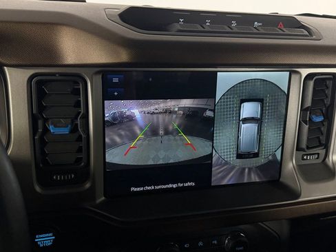 Used 2023 Ford Bronco Outer Banks w/ Sasquatch Package image 19