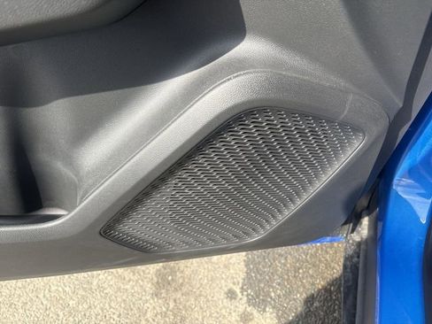 New 2026 Chevrolet Equinox EV LT image 25