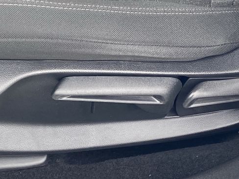 Used 2024 Honda HR-V LX image 28