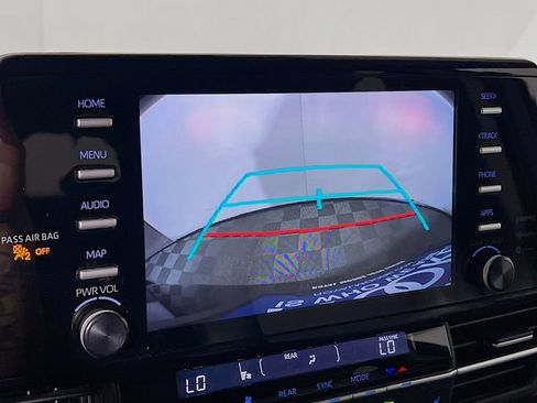 Certified 2024 Toyota Sienna XLE FWD image 12