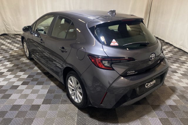 Used 2024 Toyota Corolla SE FWD image 9