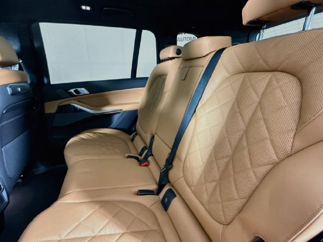 New 2027 BMW X7 xDrive40i AWD/4WD image 26