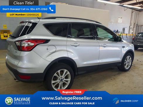 Used 2018 Ford Escape SE FWD image 4