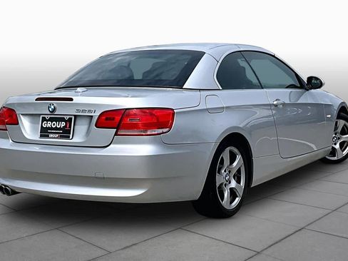 Used 2009 BMW 328i Convertible RWD image 11