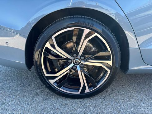 Used 2023 Volvo S60 B5 Plus w/ Climate Package image 33