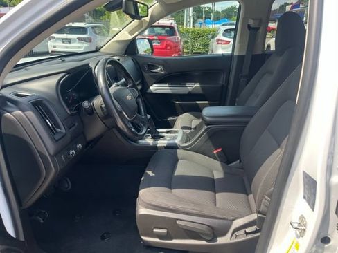 Used 2021 Chevrolet Colorado LT AWD/4WD image 15