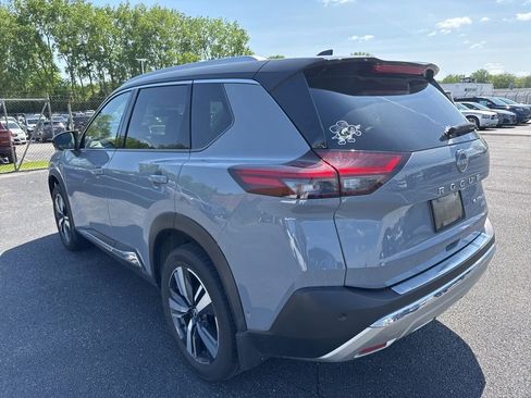 Used 2023 Nissan Rogue Platinum w/ Platinum Premium Package AWD/4WD image 7