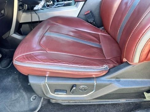 Used 2018 Ford F150 Platinum w/ Equipment Group 701A Luxury image 26