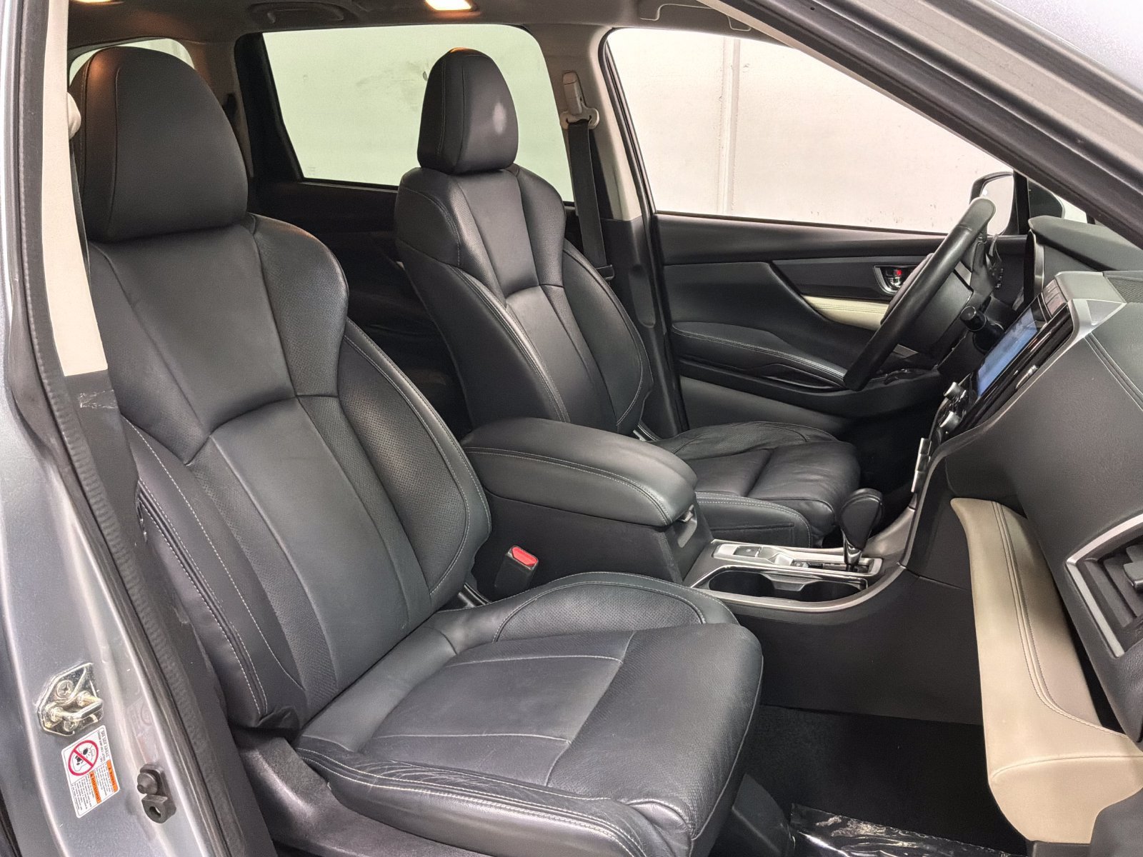 Used 2019 Subaru Ascent Limited AWD/4WD image 9