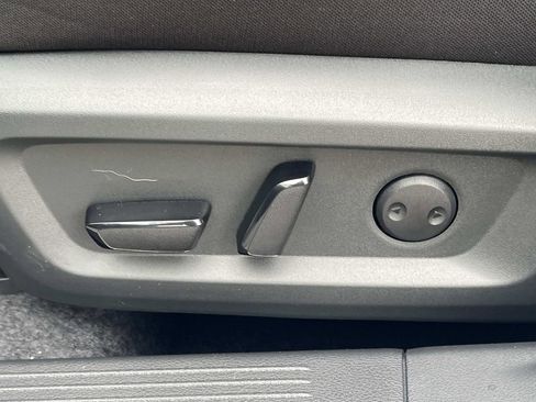 New 2026 Nissan Rogue SV w/ Cold Weather Package AWD/4WD image 19