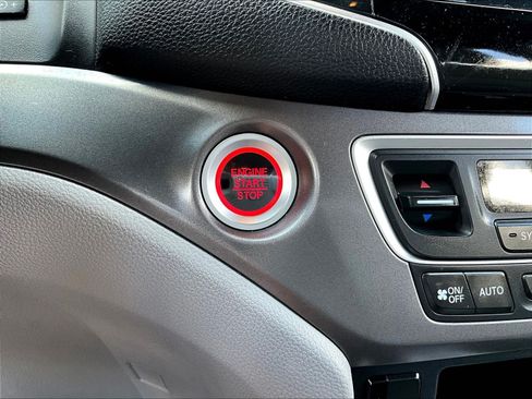 Used 2021 Honda Pilot EX-L image 36