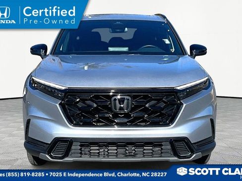 Certified 2025 Honda CR-V Sport image 2