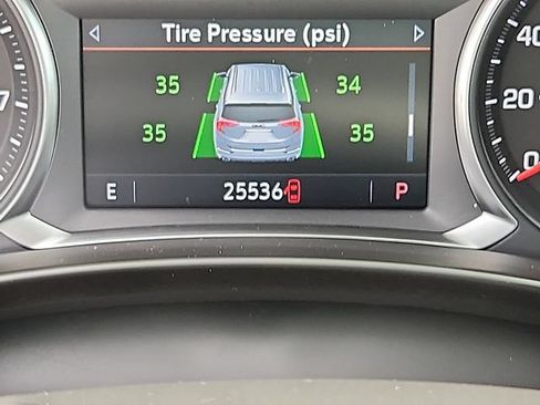Certified 2024 GMC Terrain SLT w/ Tech Package AWD/4WD image 20