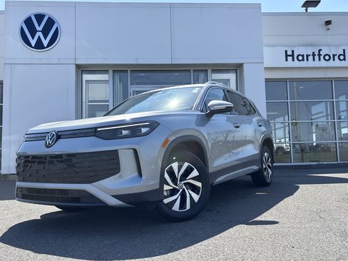 Used 2025 Volkswagen Tiguan S AWD/4WD image 1
