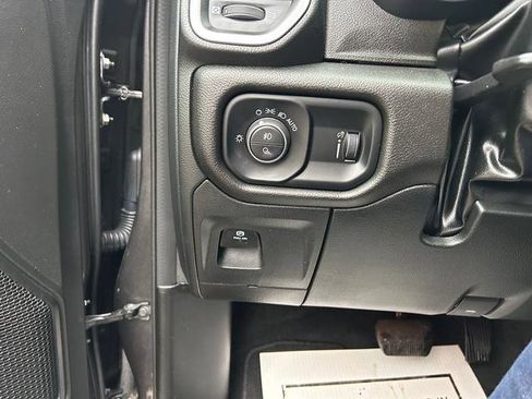Used 2022 RAM 1500 Big Horn image 24