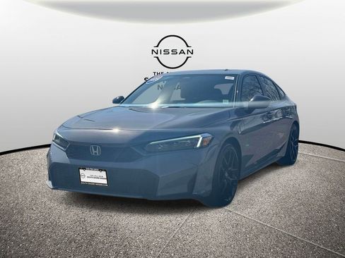 Used 2025 Honda Civic Sport image 4