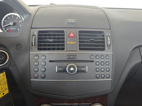 Used 2011 Mercedes-Benz C 300 Sedan image 35