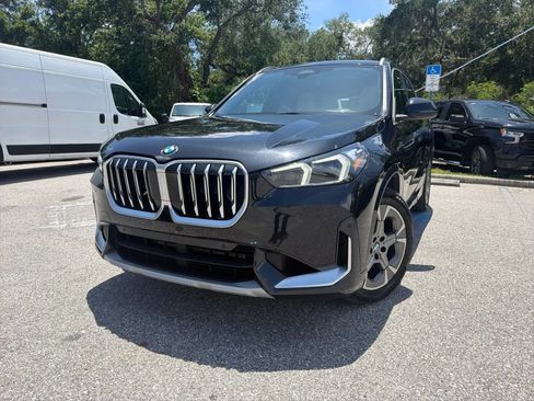 Used 2025 BMW X1 xDrive28i AWD/4WD image 3