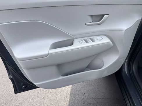Certified 2024 Hyundai Kona SEL w/ Convenience Package AWD/4WD image 9