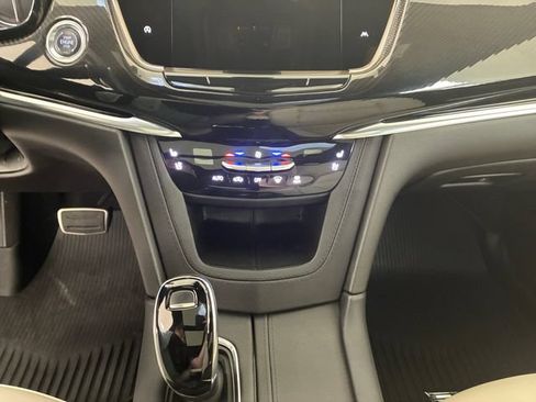Used 2025 Cadillac XT6 Sport w/ LPO, Floor Liner Package AWD/4WD image 21