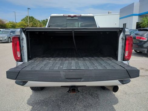 Used 2022 GMC Sierra 2500 Denali w/ Denali Ultimate Package AWD/4WD image 14