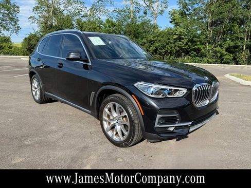 Used 2022 BMW X5 xDrive40i w/ Executive Package AWD/4WD image 3