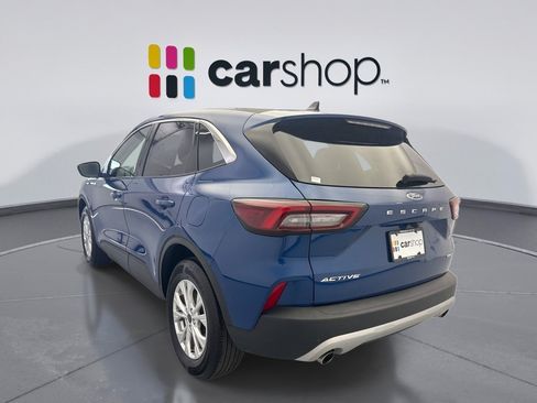 Used 2023 Ford Escape Active AWD/4WD image 3
