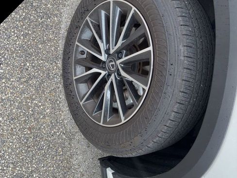 Used 2025 Lexus NX 350 350h Base image 41