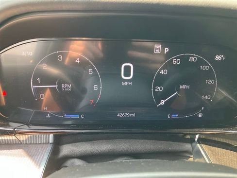 Used 2023 Jeep Grand Wagoneer Series II AWD/4WD image 11