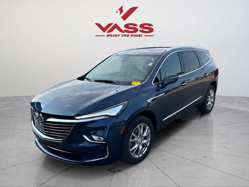Used 2022 Buick Enclave Premium w/ Experience Buick Package FWD image 1
