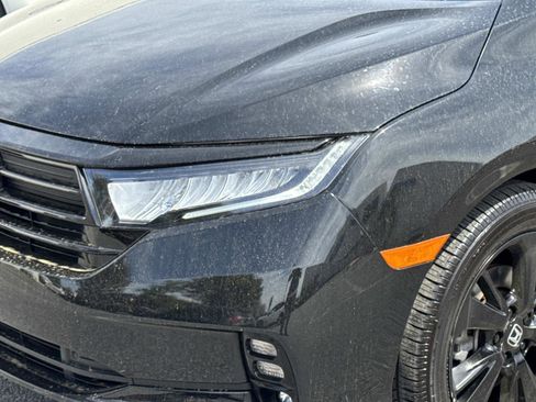 Certified 2023 Honda Odyssey Sport image 26