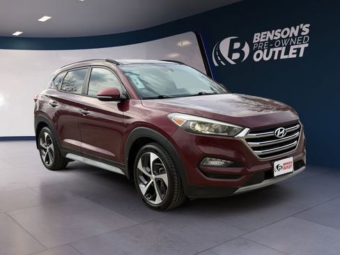 Used 2017 Hyundai Tucson Limited w/ Limited Ultimate Package 03 image 7