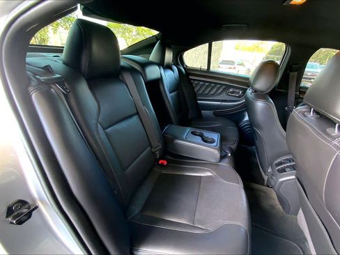 Used 2014 Ford Taurus Limited FWD image 18