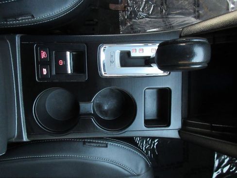 Used 2017 Subaru Outback 2.5i Limited image 17