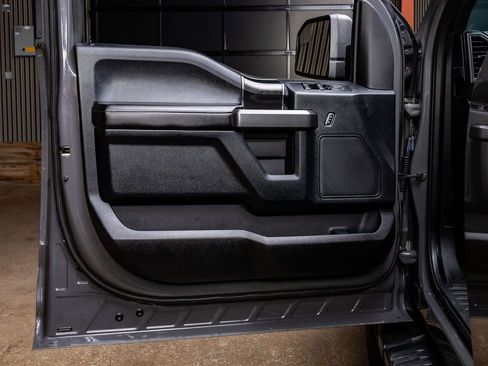 Used 2018 Ford F150 XLT w/ Equipment Group 302A Luxury image 34