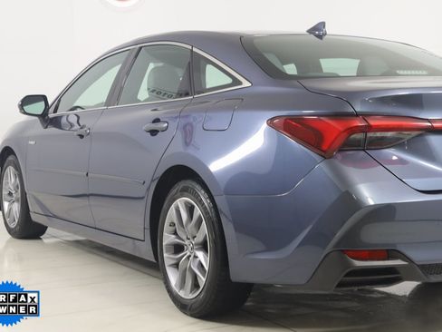 Used 2019 Toyota Avalon XLE image 21