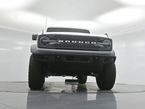 New 2026 Ford Bronco Badlands AWD/4WD image 45