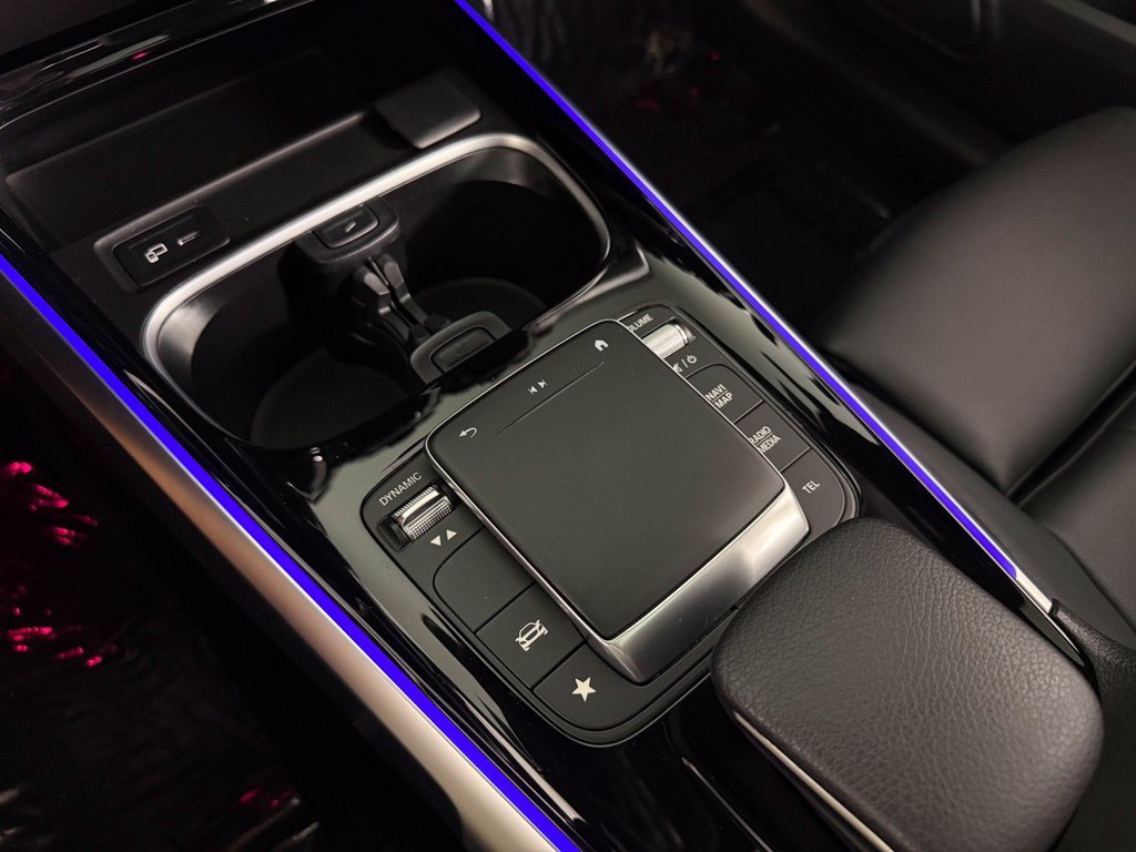 Certified 2023 Mercedes-Benz GLB 250 4MATIC w/ Premium Package image 30