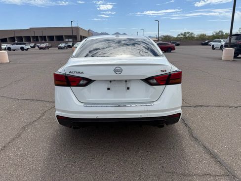 Certified 2023 Nissan Altima 2.5 SR FWD image 6