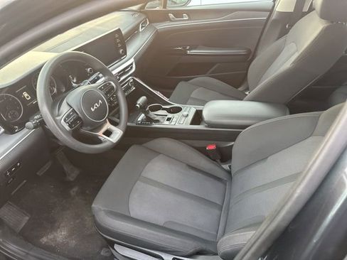 Used 2022 Kia K5 LXS image 6