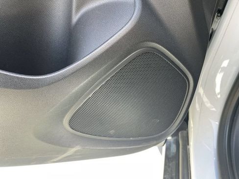Certified 2024 Buick Encore GX Sport Touring FWD image 22