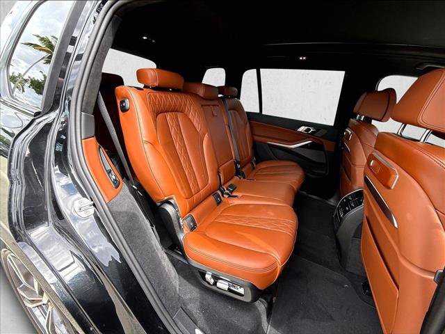 Certified 2026 BMW X7 M60i w/ Executive Package AWD/4WD image 28