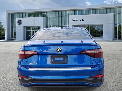 Used 2024 Volkswagen Jetta S FWD image 5