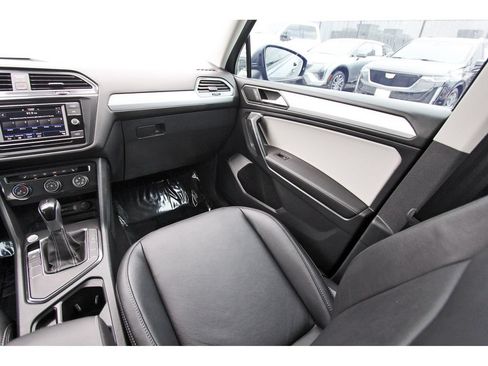 Used 2022 Volkswagen Tiguan S w/ IQ.Drive Package FWD image 10